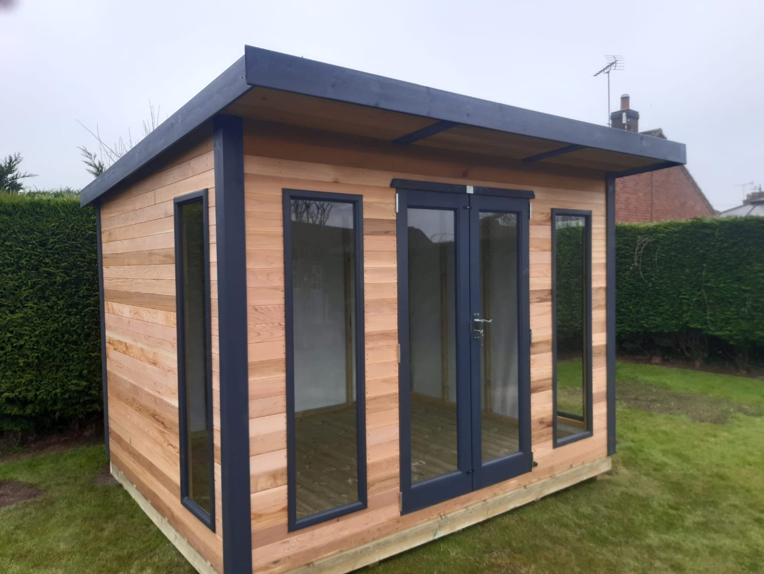 Cedarwood Royal - Image 6